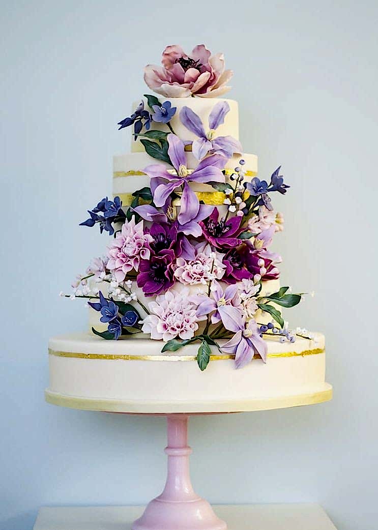 English Country Garden Wedding Cake