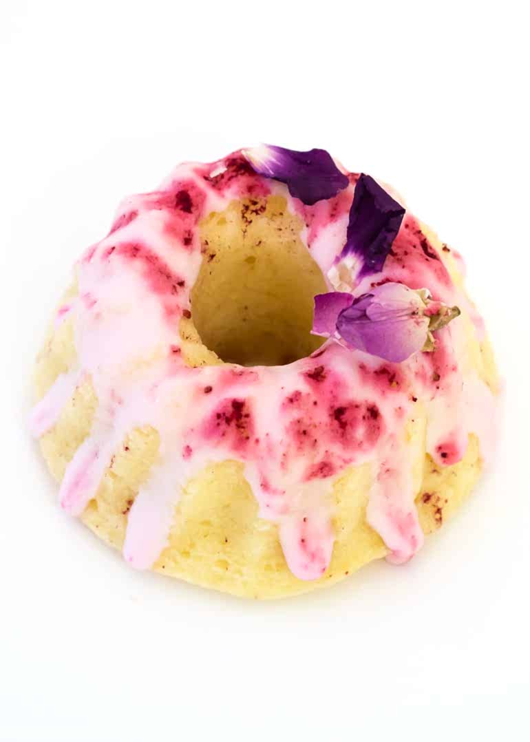 mini rose and raspberry bundt cakes