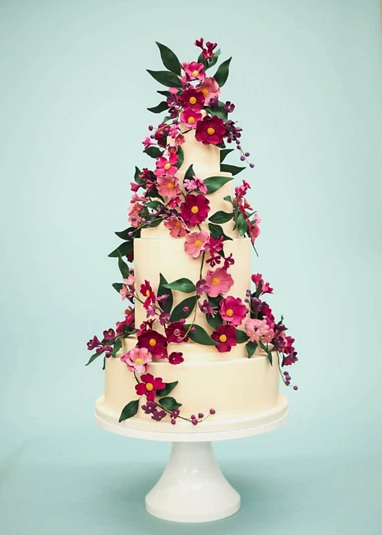 Climbing Wildflowers Marsala wedding cake